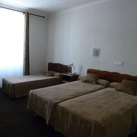 De Verdun Hotel