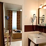 De Verdun Hotel