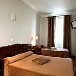 De Verdun Hotel