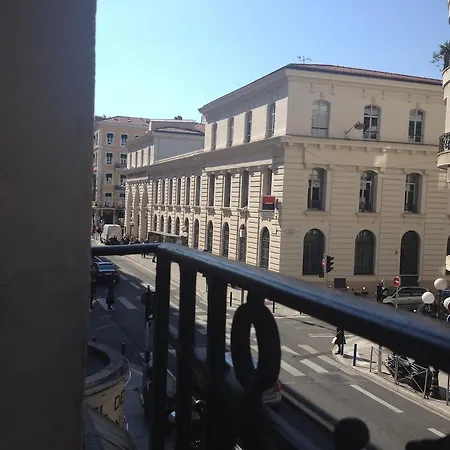 Hotel De Verdun Nizza